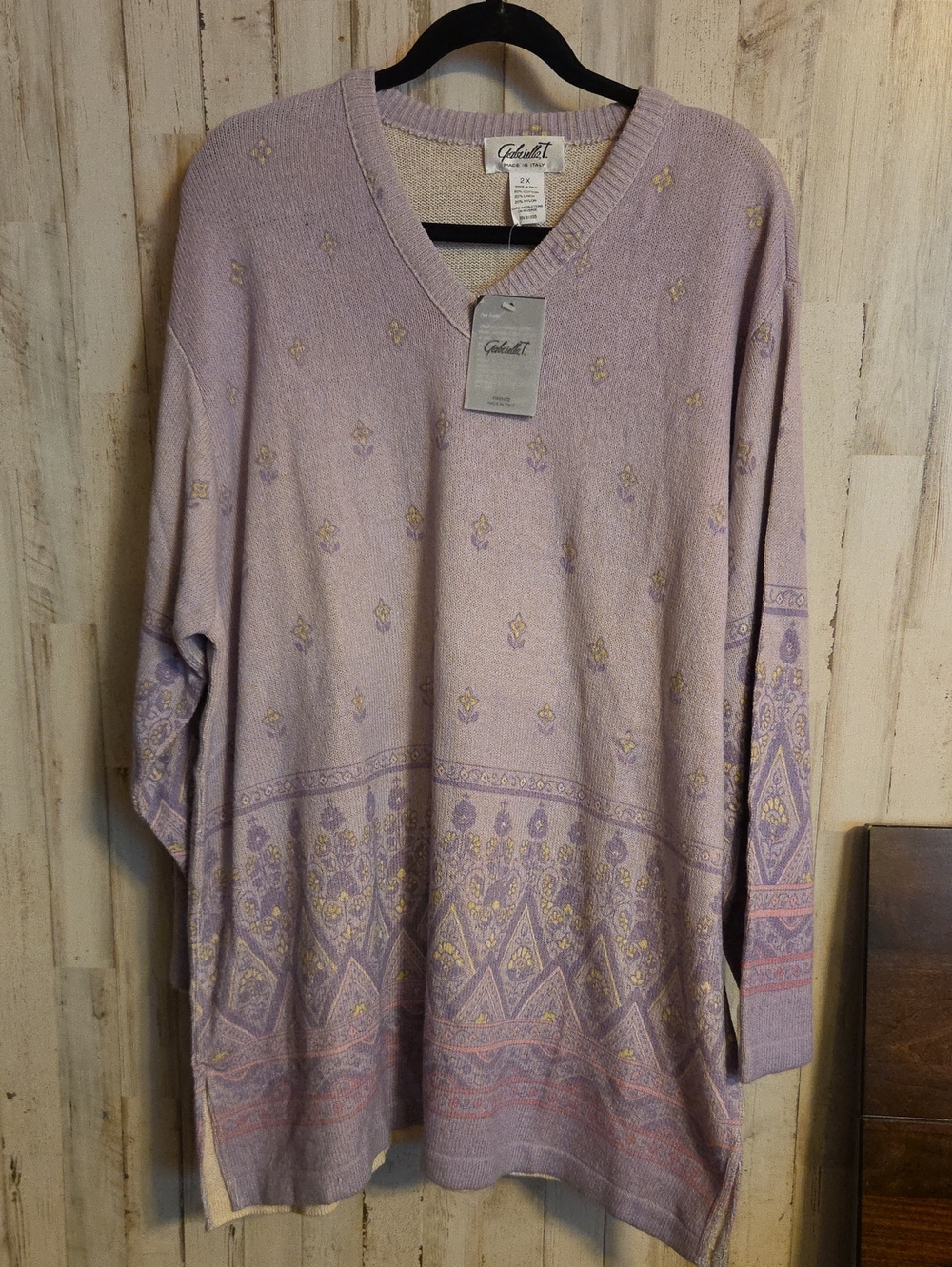 GABRIELLA T Knit V-Neck Sweater - Lavender